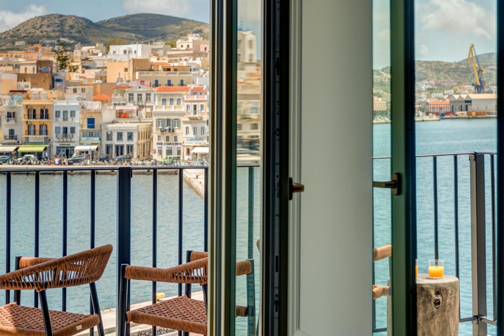 Eclectic Syros Bed & Breakfast Ermoupoli Exterior photo