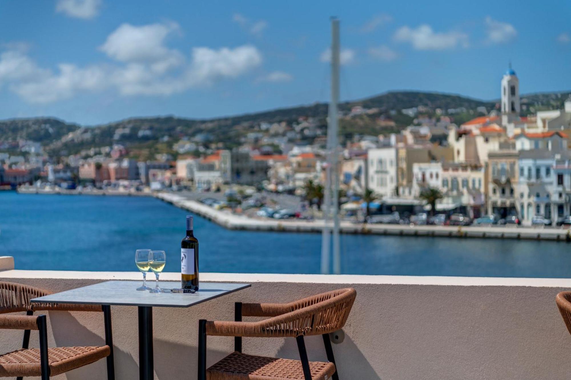 Eclectic Syros Bed & Breakfast Ermoupoli Exterior photo