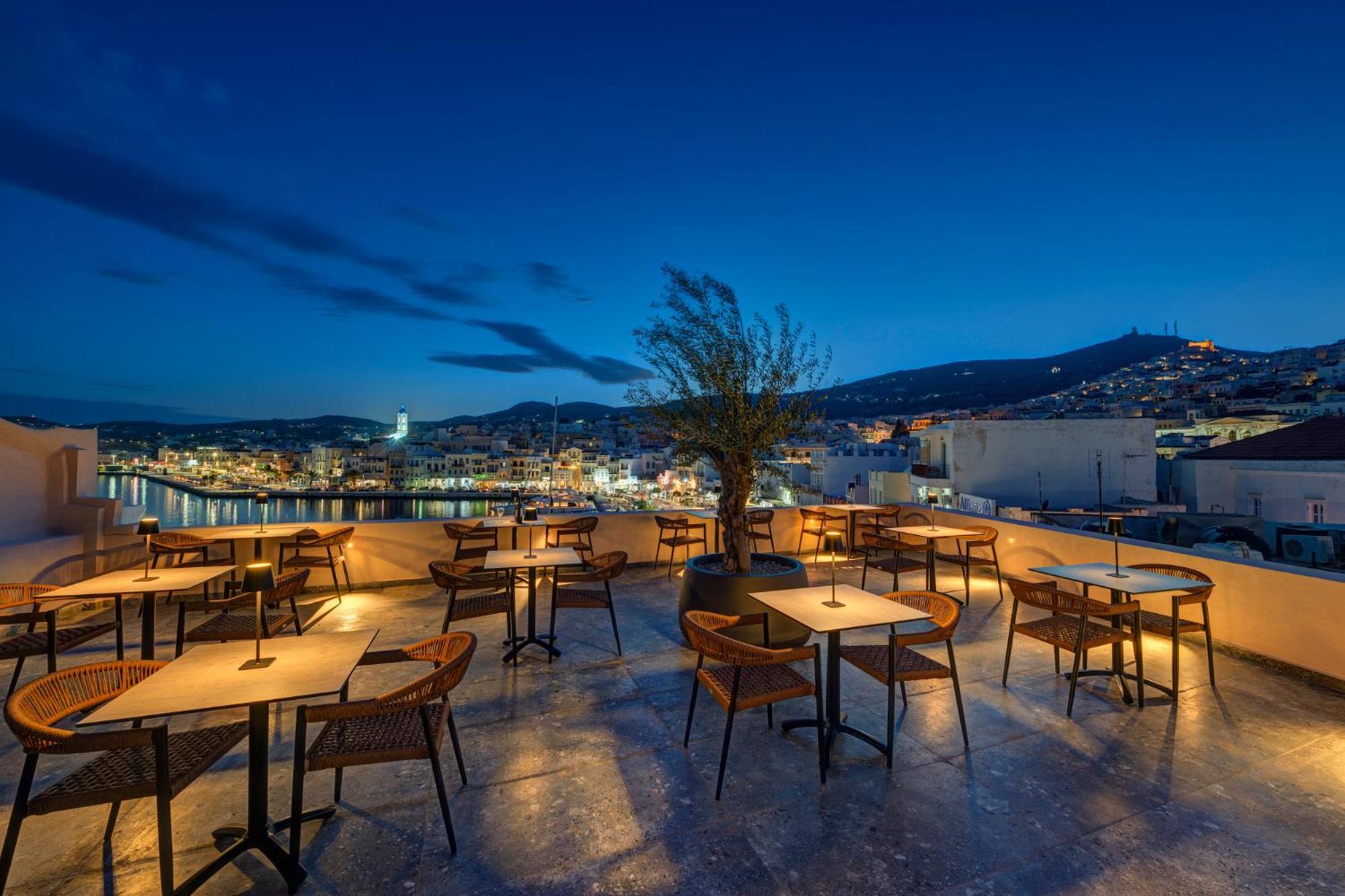 Eclectic Syros Bed & Breakfast Ermoupoli Exterior photo